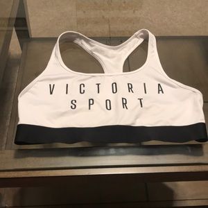 Victoria Sport bra!
